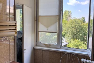 AVERESCU-apartament cochet, zona exceptionala in inima capitalei,3/7,decomandat - 3