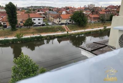 Apartament cu o camera de vanzare in zona Ultracentrala - Oradea - 9