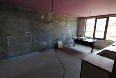 Vila trainica, cu vedere panoramica in Piatra Neamt. - 20