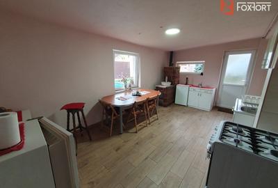 Oportunitate de investitie: 2 case total 8 camere si SAD - Freidorf - 34