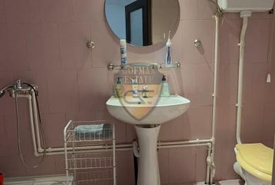 Casa 8 camere Poiana , 169 mp, deschidere 34 mp, Teren de 1000 mp, centrala gaze - 28