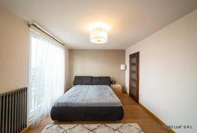 Apartament cu 5 camere decomandat în Central - 10