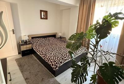 Apartament cu 3 camere decomandat în Central - 1