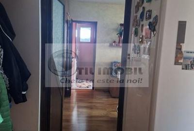 Apartament cu 2 camere semidecomandat, mobilat în Alexandru cel Bun