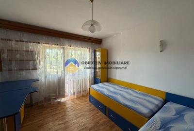 Apartament 3 camere spatios - zona 1 Mai - 7