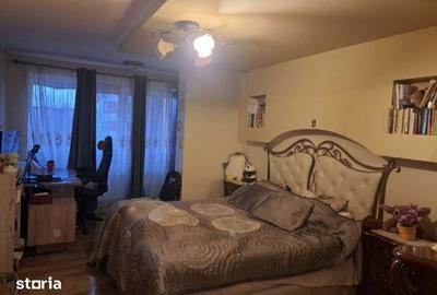 Apartament cu 3 camere semidecomandat în Calea București - 3