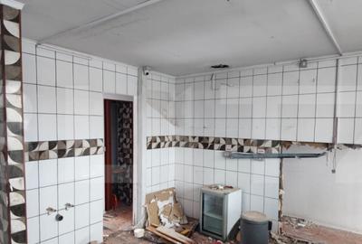 Vand Spatiu Comercial - 5