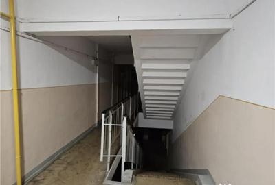 Garsonieră decomandată, mobilată în Astra - 2