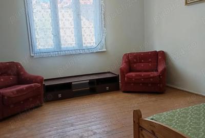 Casă cu 3 camere cu Teren 750 Mp în Grădiște - 4