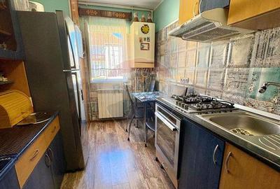 Apartament cu 3 camere decomandat, mobilat - 4
