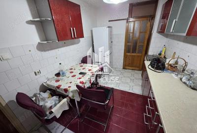 Apartament cu 3 camere decomandat în Central - 2