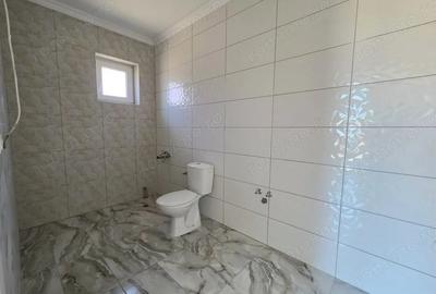 Casă cu 4 camere cu Teren 609 Mp în Central - 4