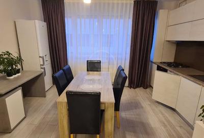 Apartament cu 3 camere semidecomandat, mobilat în Florești - 4