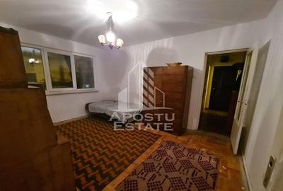 Apartament cu 3 camere semidecomandat, mobilat în Șagului - 1