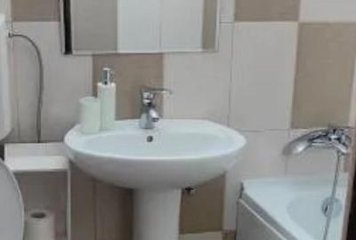 Garsonieră decomandată în Far - 3