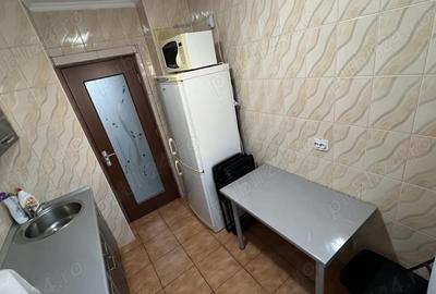 Apartament cu 3 camere semidecomandat în Lujerului - 10