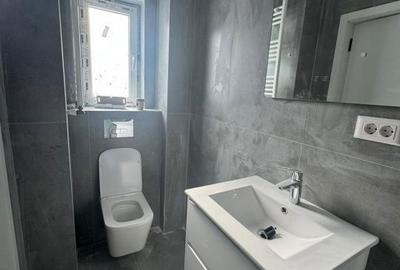 Casă cu 4 camere cu Teren 200 Mp în Central