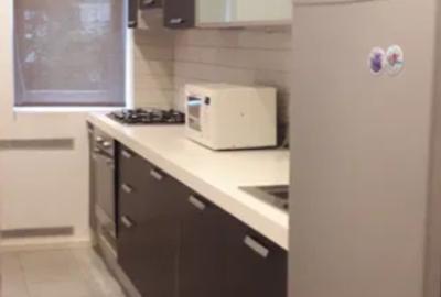 Garsonieră decomandată, mobilată în Tei - 4