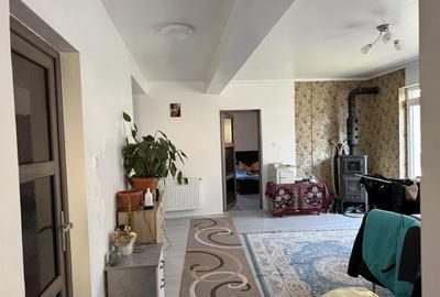 Casă individuală cu 5 camere cu Canalizare în Feleacu