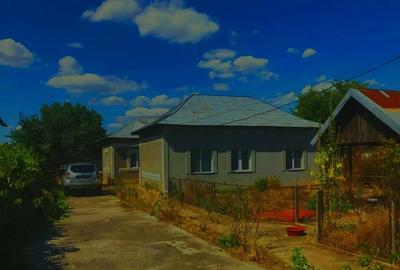 Casă cu 3 camere cu Teren 1000 Mp în Central - 11