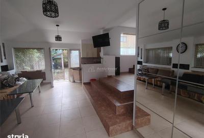 Casă cu 7 camere cu Teren 500 Mp în Central - 9
