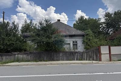 Casă cu 3 camere cu Teren 2174 Mp în Călata - 2