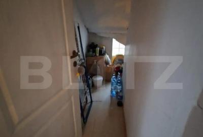 Casă cu 5 camere cu Teren 1000 Mp în Central - 2