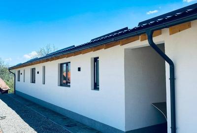 VAND COMPLEX TURISTIC IN BRAN LANGA PARTIA DE SCHI ZANOAGA - 5