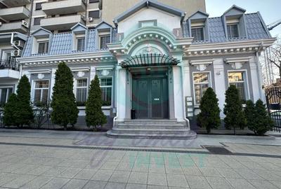 Casă renovată și consolidată, ideală pentru birouri sau activități comerciale - 1