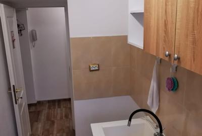 Apartament cu 2 camere semidecomandat în Casa de Cultură - 4