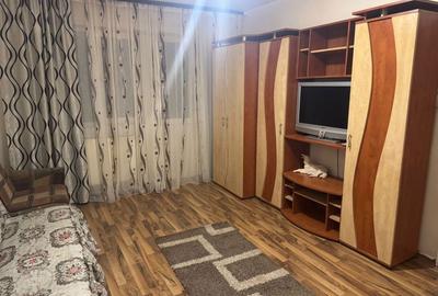 Apartament cu 3 camere semidecomandat în Central - 13