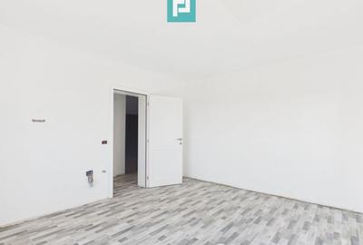 Casă individuală cu 4 camere cu Canalizare în Periferie - 11