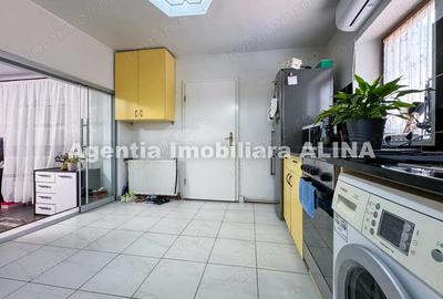 Casă cu 3 camere în Central - 8