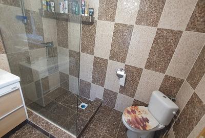 Casă cu 2 camere cu Teren 1000 Mp în Central - 9