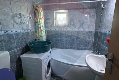 Apartament cu 3 camere de inchiriat Zamca - 10
