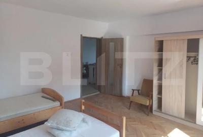 Casă cu 9 camere cu Teren 700 Mp în Turda - 3