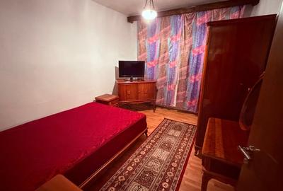 Proprietar, vand apart. 3 camere, 2 bai, decomandat, 68mp, 8 Mai -Piata Mica - 3