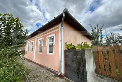 Casă cu 3 camere cu Teren 1200 Mp în Central - 3