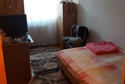 Apartament cu 4 camere semidecomandat în Trivale - 5