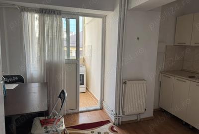 Garsoniera de inchiriat. - 2