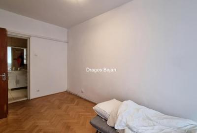 1970 // Parcare // 3 camere - 6