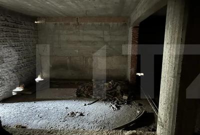 Casă cu 7 camere cu Teren 900 Mp în Dorohoi - 4