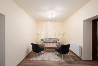 Casă individuală cu 4 camere cu Canalizare în Mehala