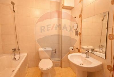 Apartament cu 3 camere semidecomandat în Sud - 10
