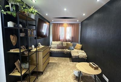 Apartament cu 4 camere decomandat în Ultracentral