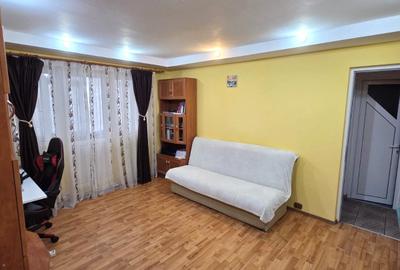 Apartament 2 camere, mobilat, utilat, geam baie, Alexandru - Zimbru - 1
