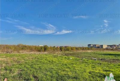 Teren de vanzare pentru bloc P + 7 sau case P + 2 Comercial in Drumul Taberei Sector 6 - 6