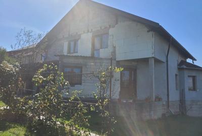 CASA DE VANZARE - 2