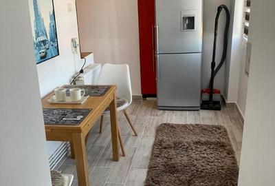 Garsonieră decomandată, mobilată în Central - 3