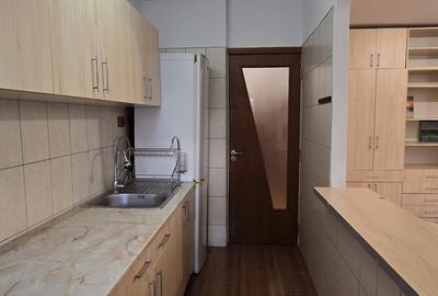 Inchiriere garsoniera decomandata,etaj 1,  metrou Timpuri Noi, loc de parcare - 10